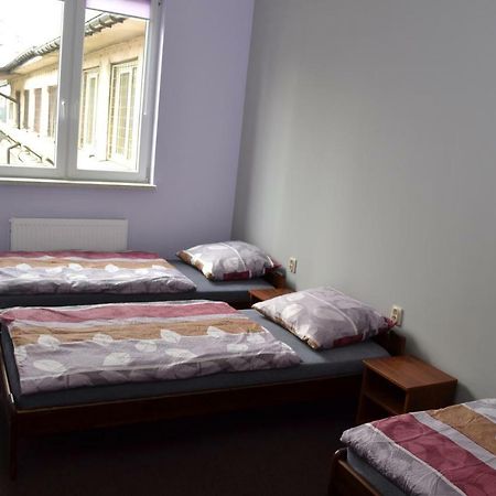 Hostel Mikolajczyka59 Sosnowiec Extérieur photo